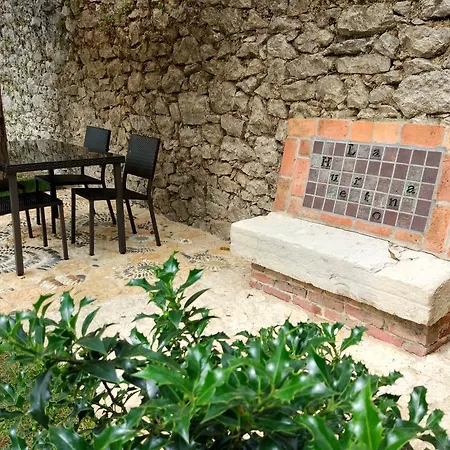 La Huertona Apartmán Queveda